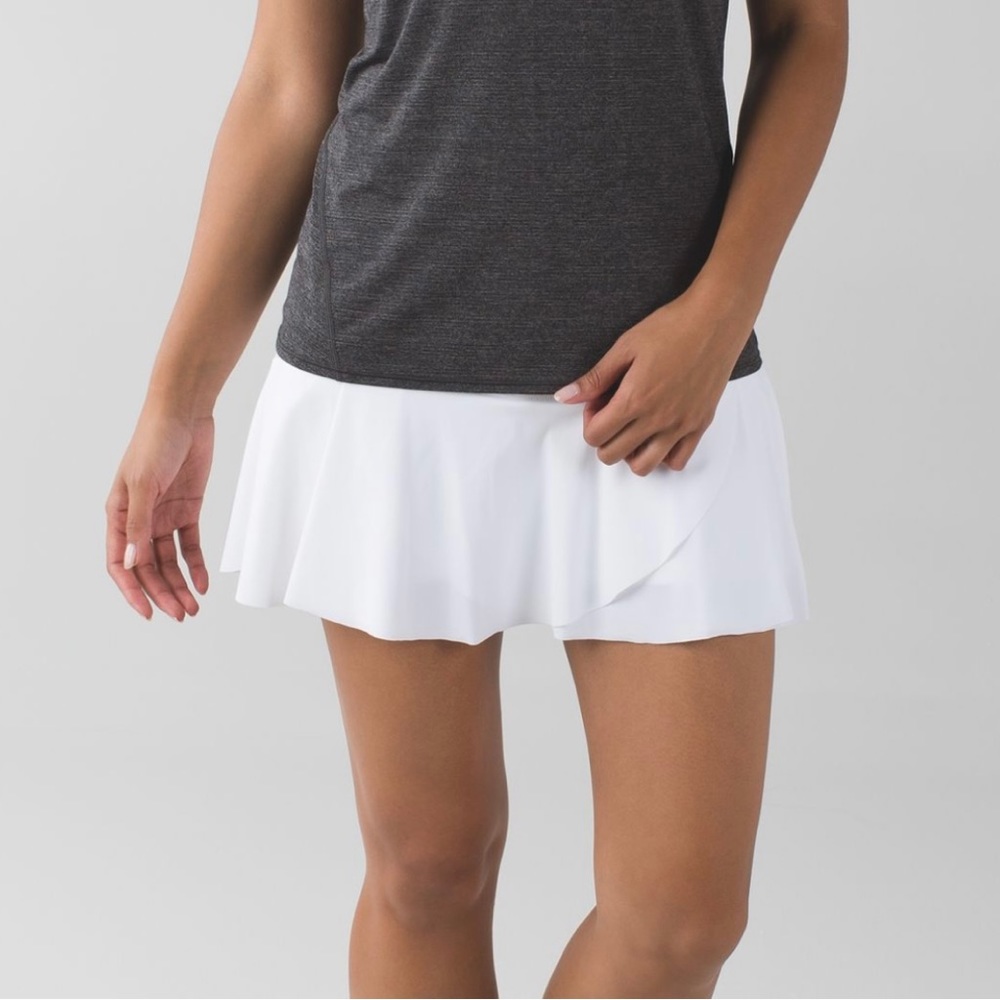 Lululemon Hit Your Stride Skirt, size 8. NWOT